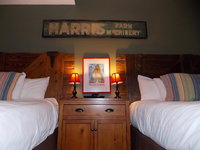 Ny Pittsfield Accommodation Los Angeles