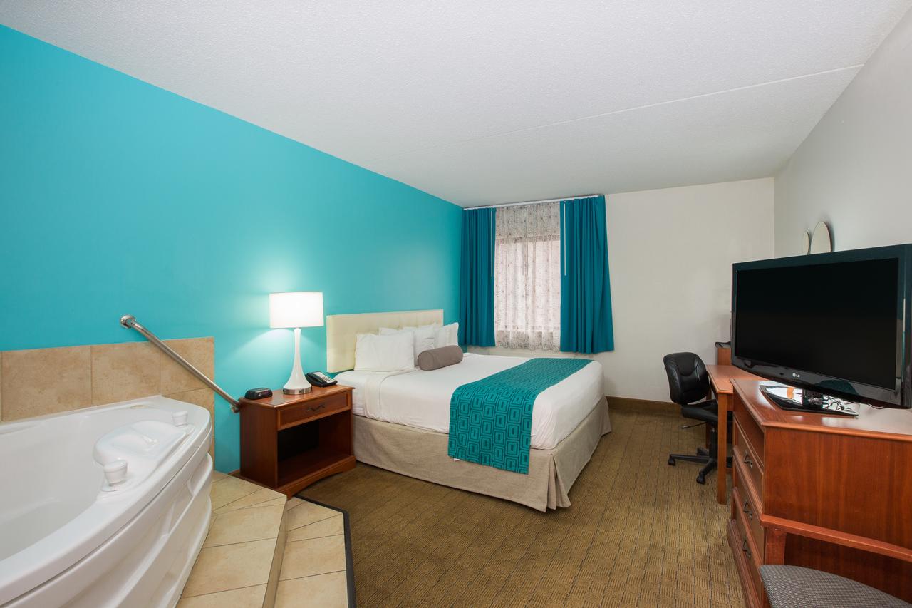 Howard Johnson By Wyndham Evansville East - thumb 7