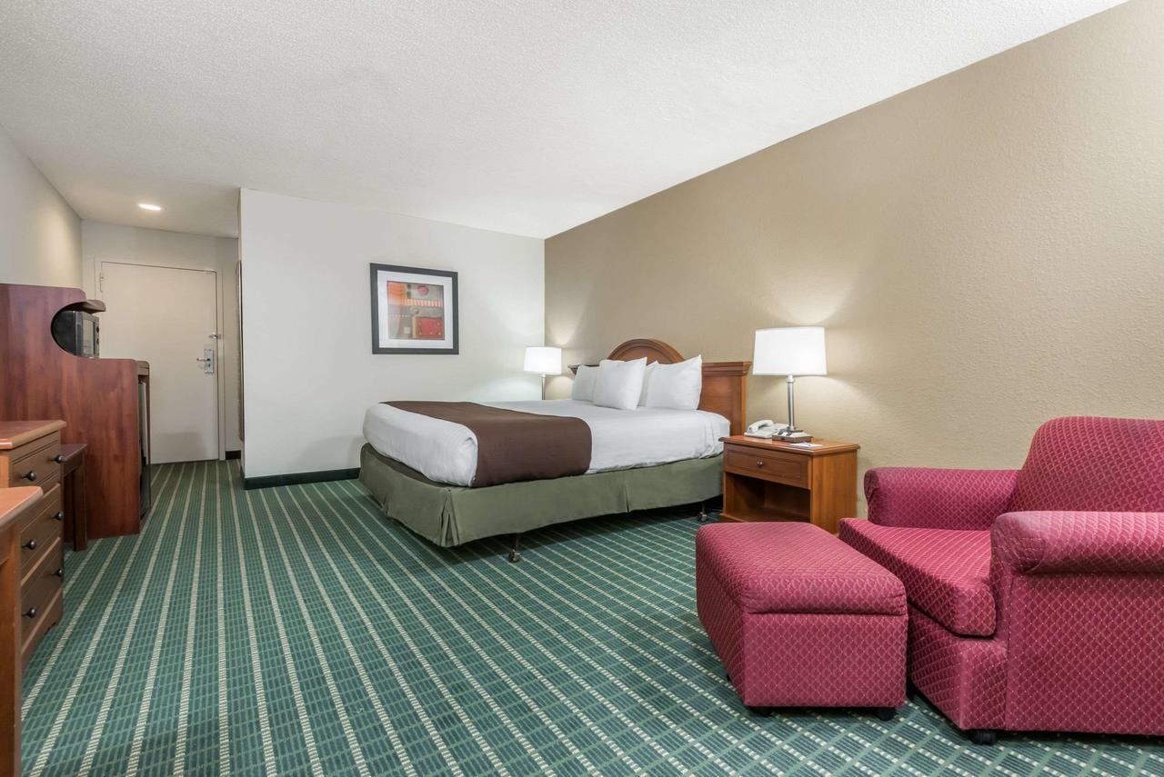 Baymont By Wyndham Kokomo - thumb 22