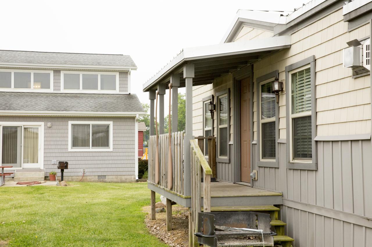 Indiana Beach Lodging - thumb 19