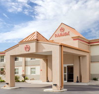 Ramada by Wyndham Angola/Fremont Area - Accommodation Los Angeles