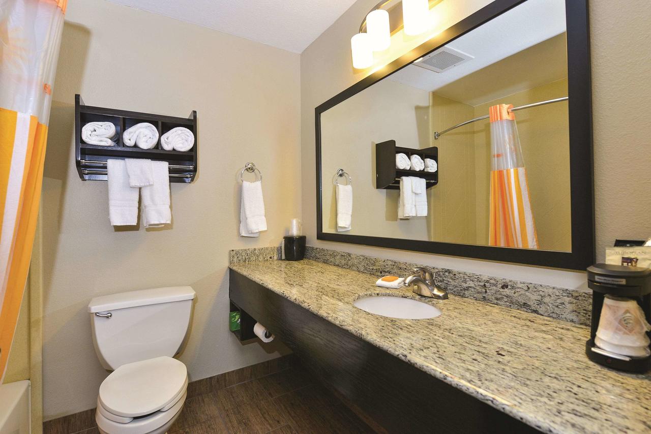 La Quinta By Wyndham Indianapolis Greenwood - thumb 24