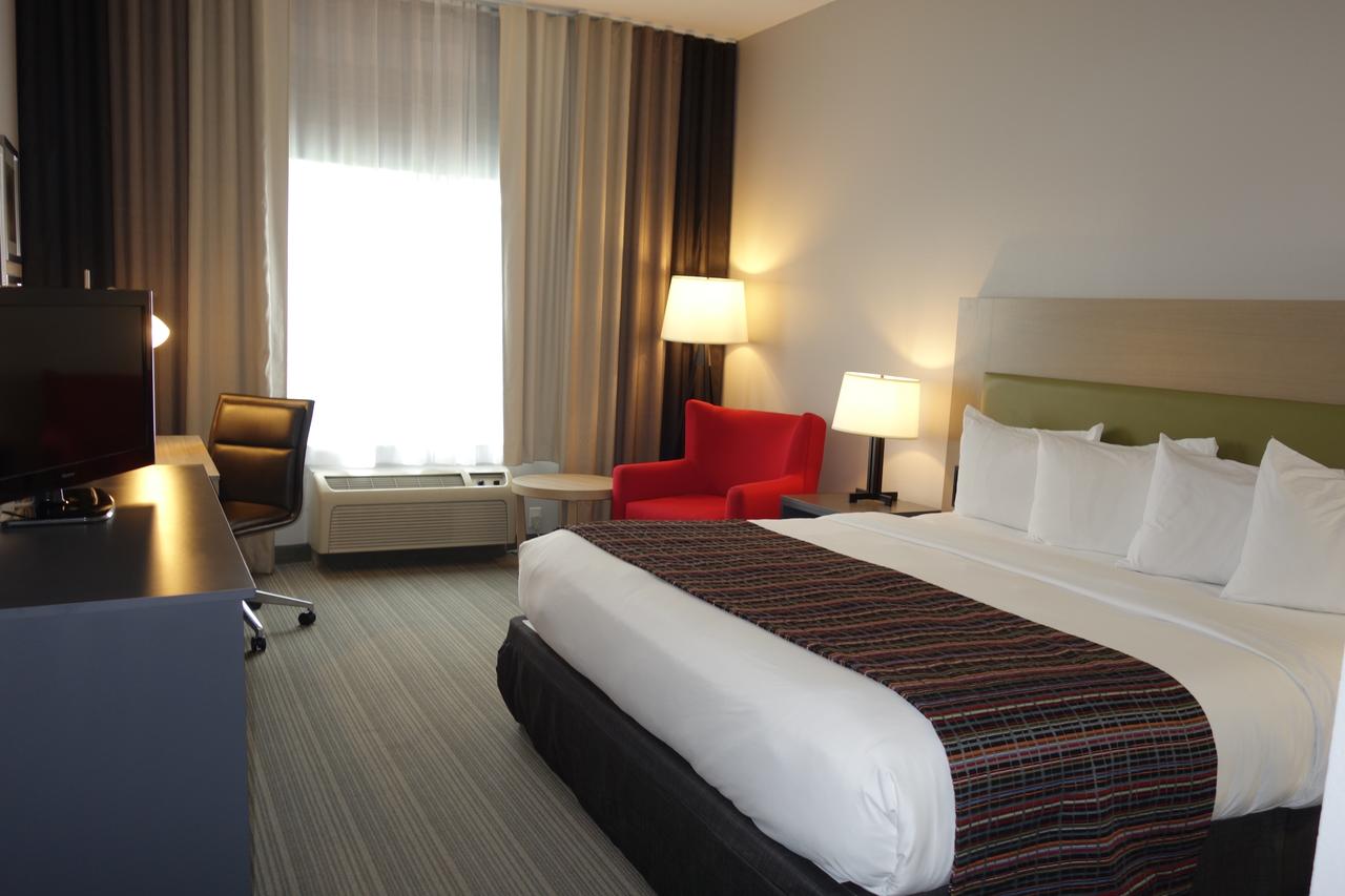 Country Inn & Suites By Radisson, Coralville, IA - thumb 20