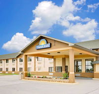 Days Inn by Wyndham North Sioux City - Accommodation Los Angeles