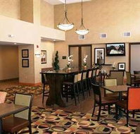 Hampton Inn  Suites Cedar Rapids - Accommodation Los Angeles