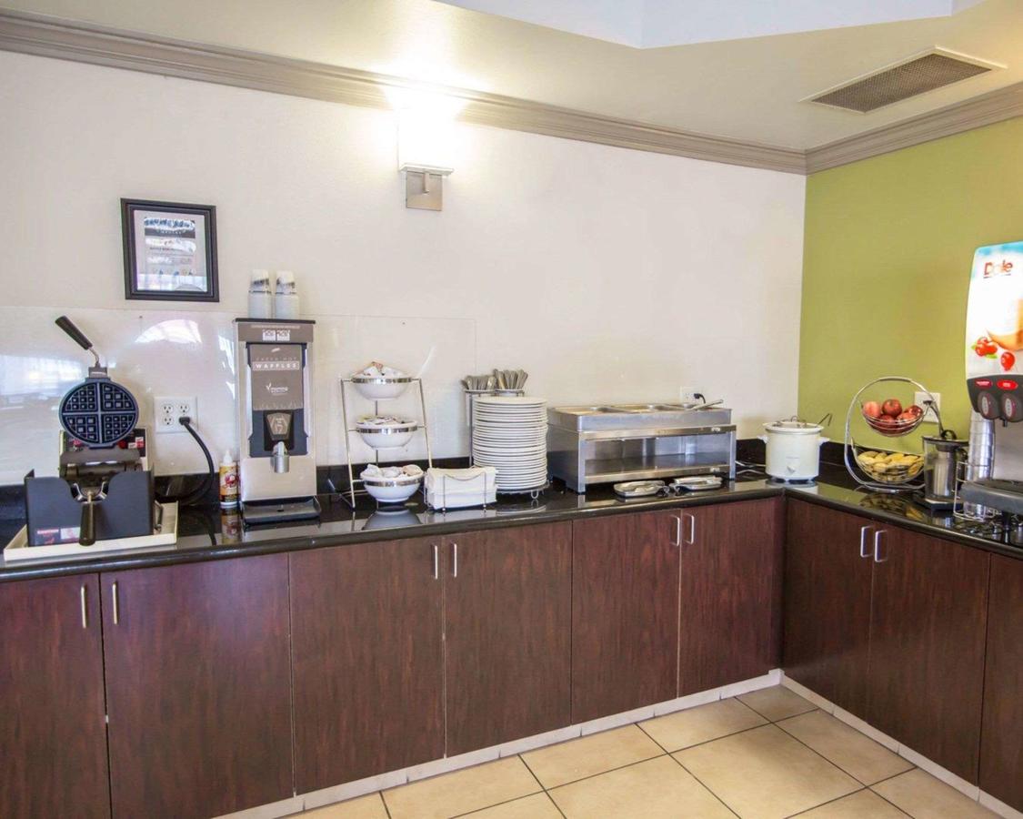 Sleep Inn & Suites Colby - thumb 5