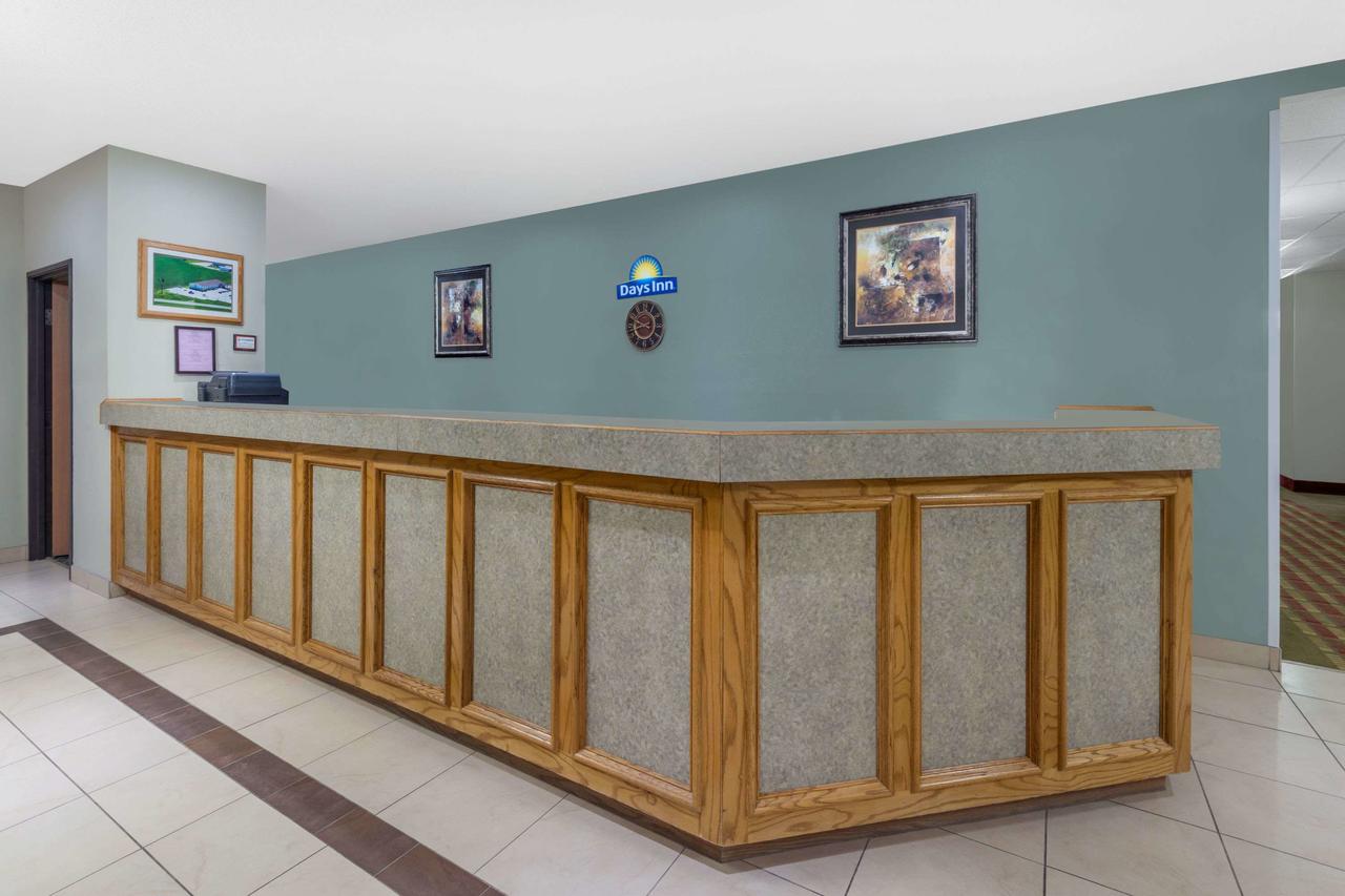 Days Inn By Wyndham McPherson - thumb 39