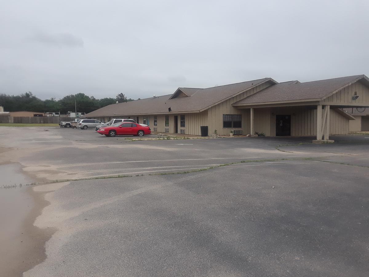 Steakhouse Motel - thumb 2