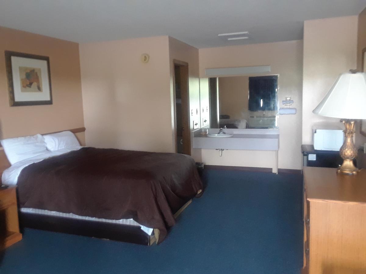 Steakhouse Motel - thumb 3