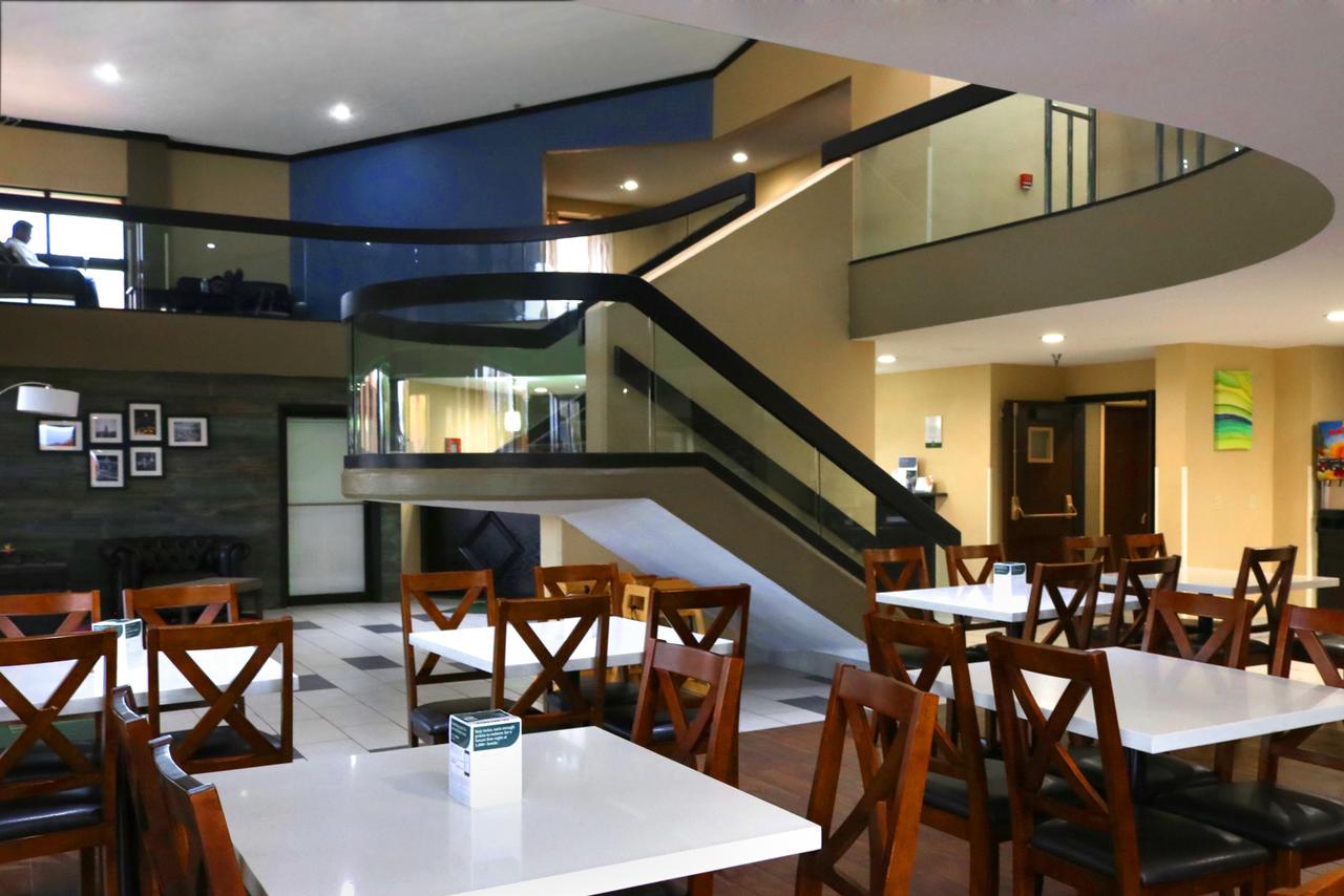 Quality Inn & Suites Florence - thumb 3