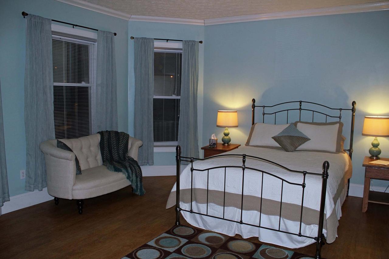 Tug Valley Inn - thumb 11