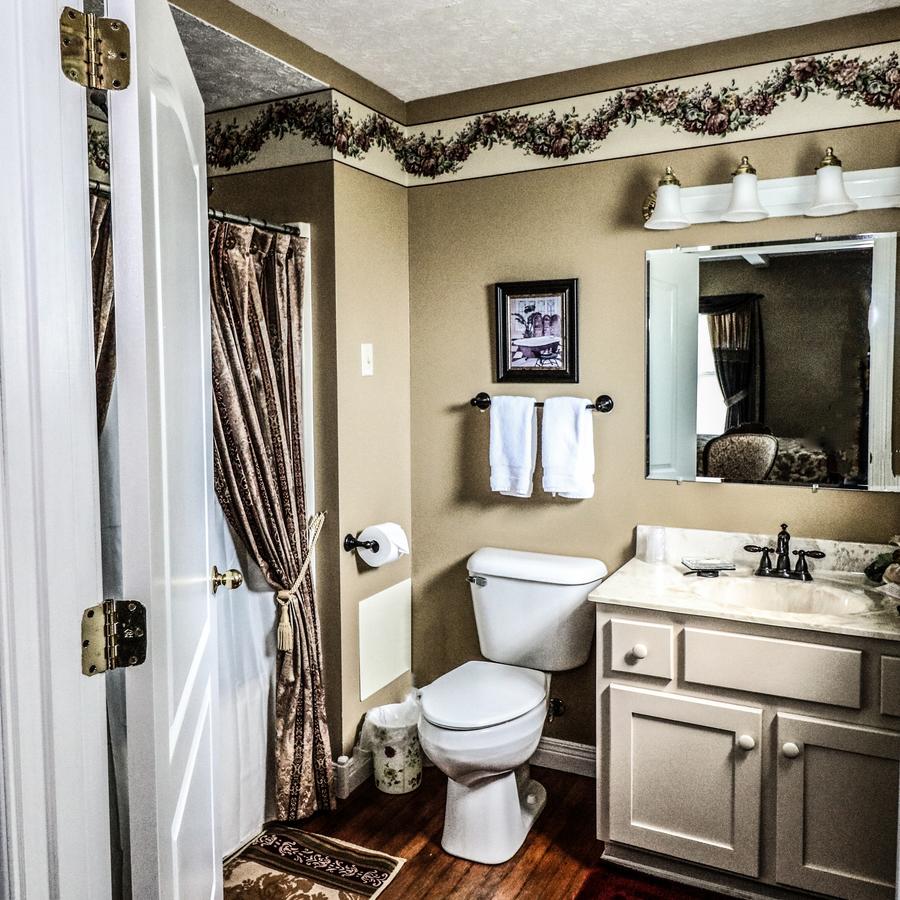 The Hill House Bed & Breakfast - thumb 4