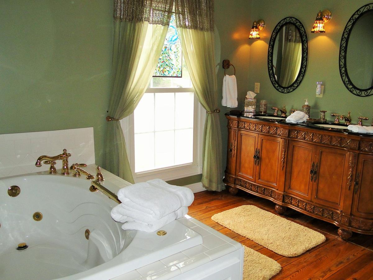 The Hill House Bed & Breakfast - thumb 10