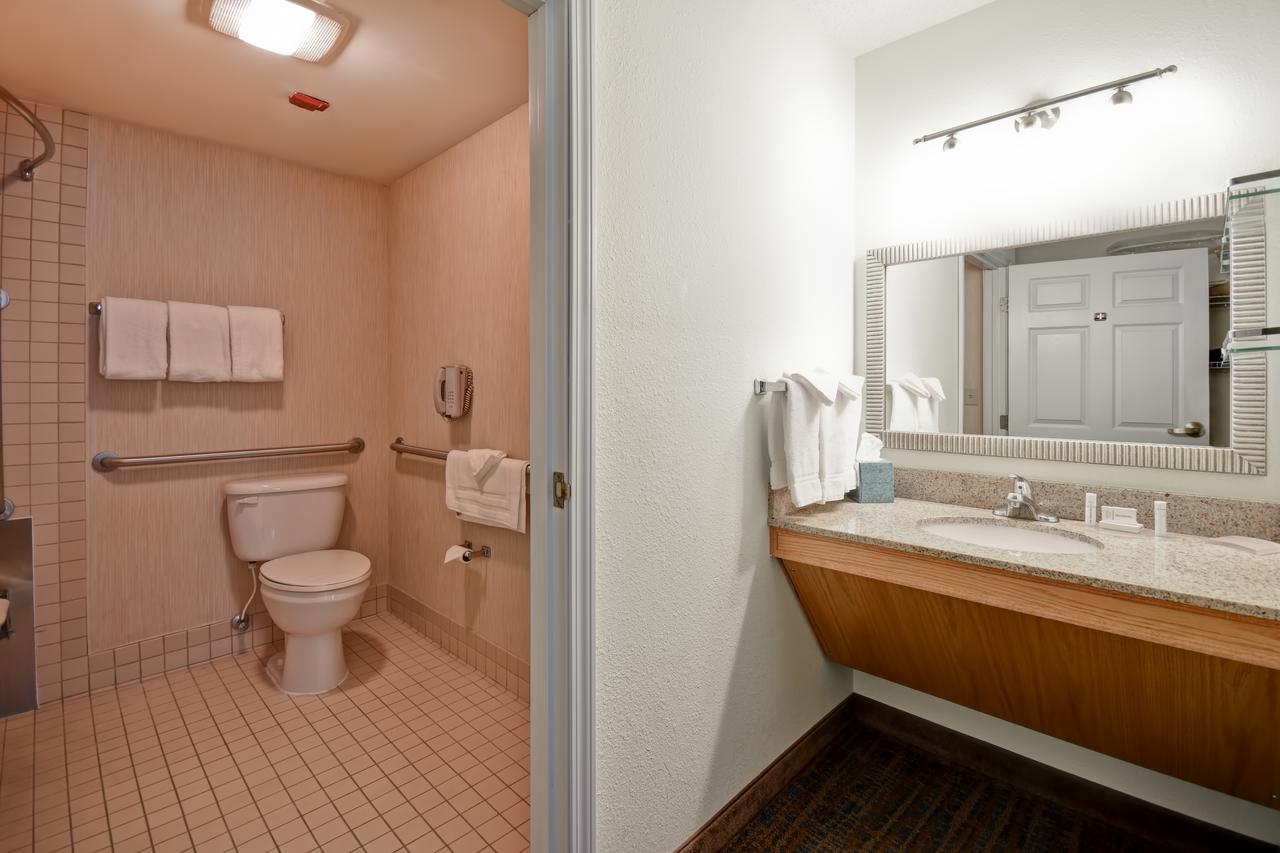 Residence Inn Louisville Airport - thumb 13