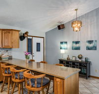 Irish Eagle - Accommodation Los Angeles