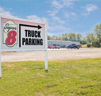 Super 8 by Wyndham Maysville KY - Accommodation Los Angeles