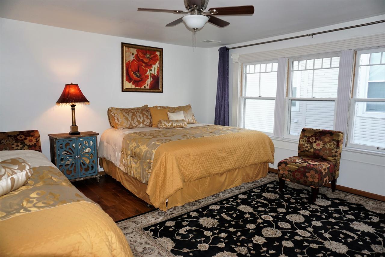 1895 Washington Hotel - thumb 1