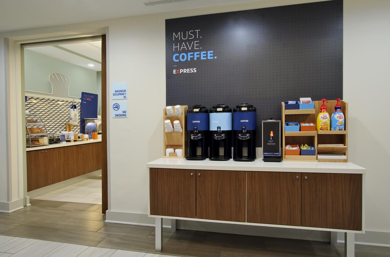 Holiday Inn Express & Suites - Lake Charles South Casino Area - thumb 15