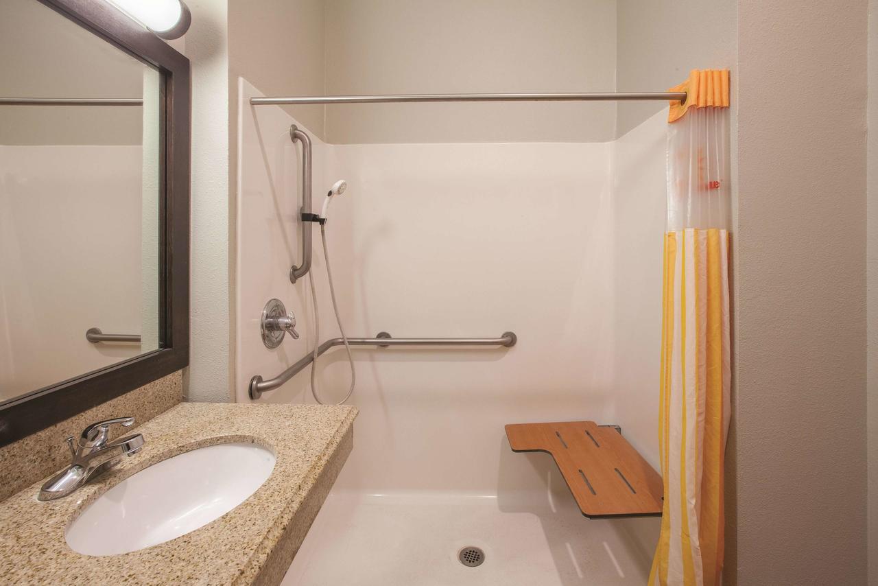 La Quinta By Wyndham Lake Charles Casino Area - thumb 15