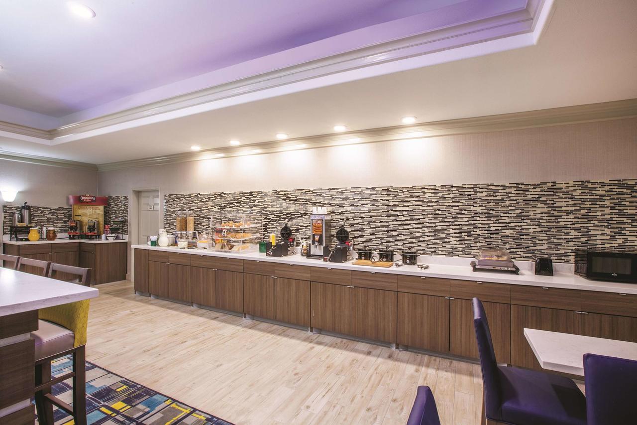 La Quinta By Wyndham Lake Charles Casino Area - thumb 16