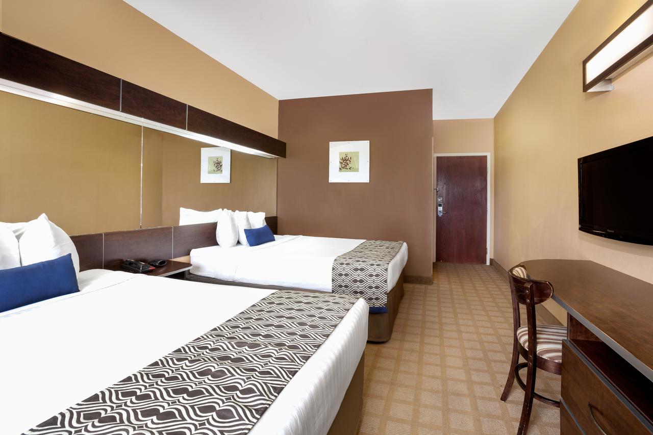 Microtel Inn And Suites Lafayette - thumb 17