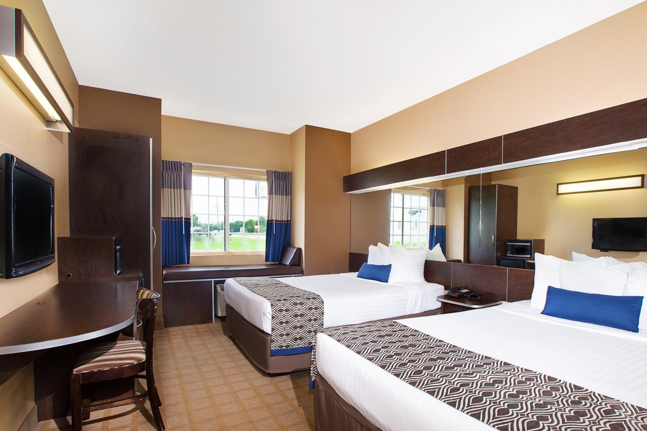 Microtel Inn And Suites Lafayette - thumb 16
