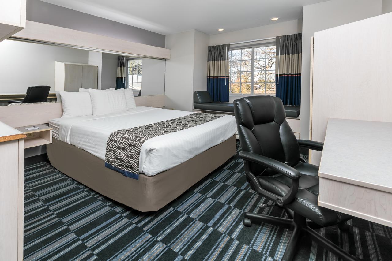 Microtel Inn And Suites Lafayette - thumb 3
