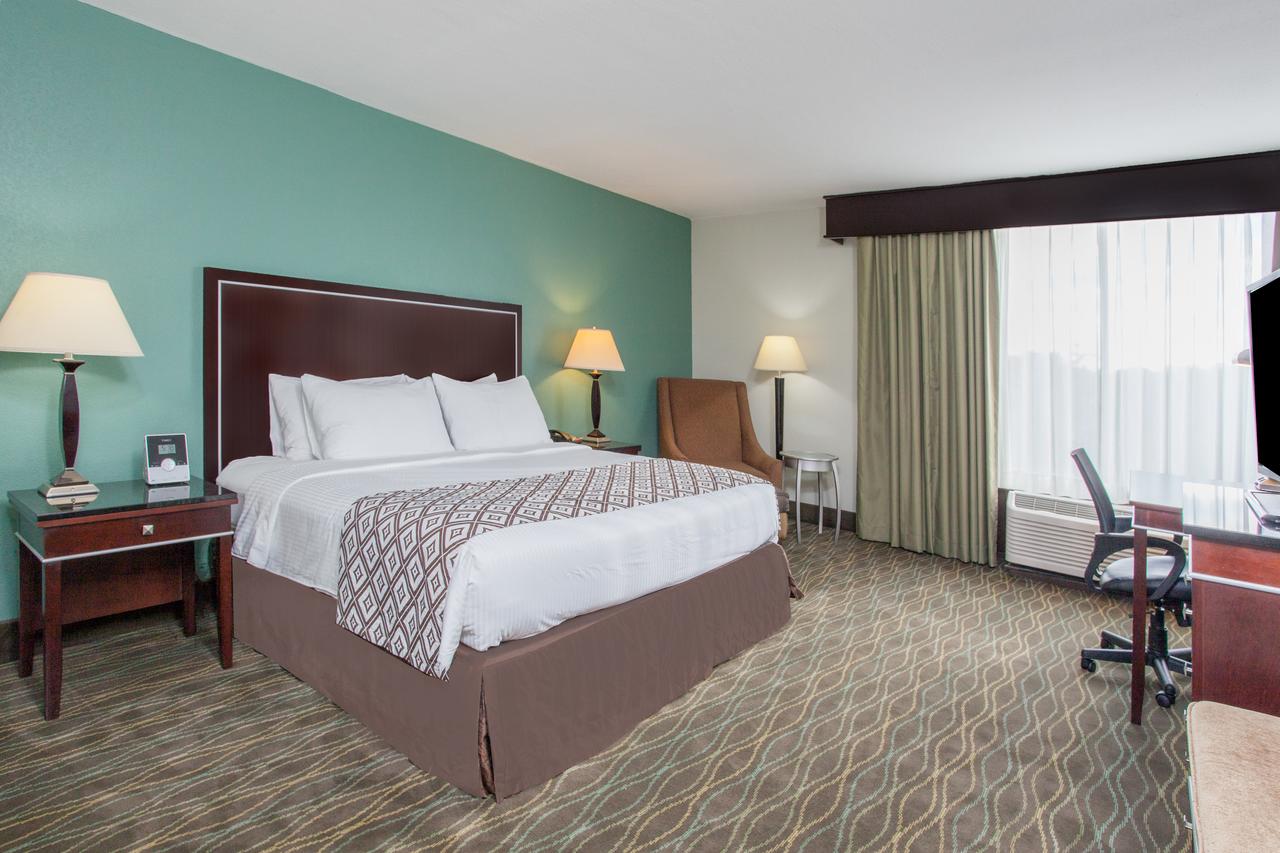 Wyndham Garden Lafayette - thumb 4