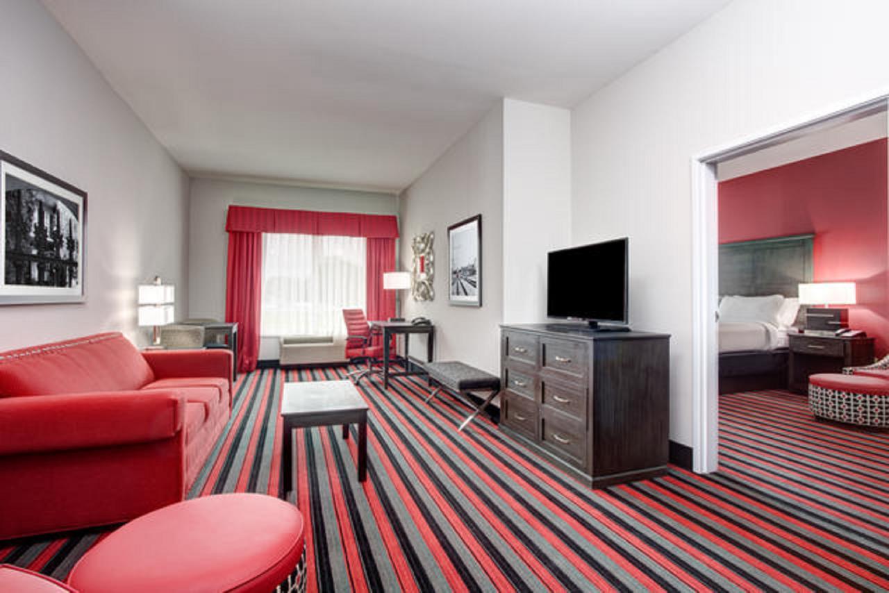 Holiday Inn Lafayette North - thumb 14