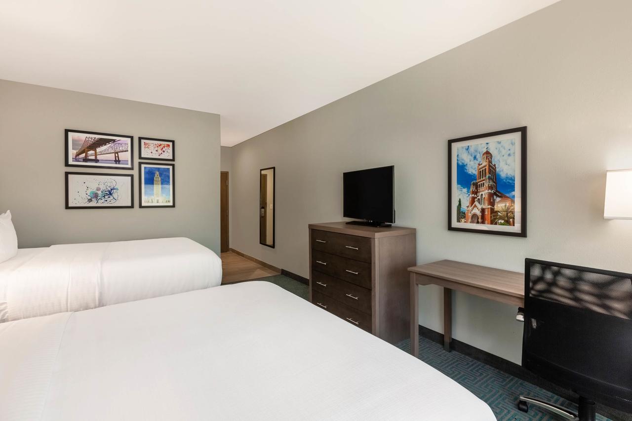 La Quinta Inn & Suites By Wyndham Lafayette Oil Center - thumb 5