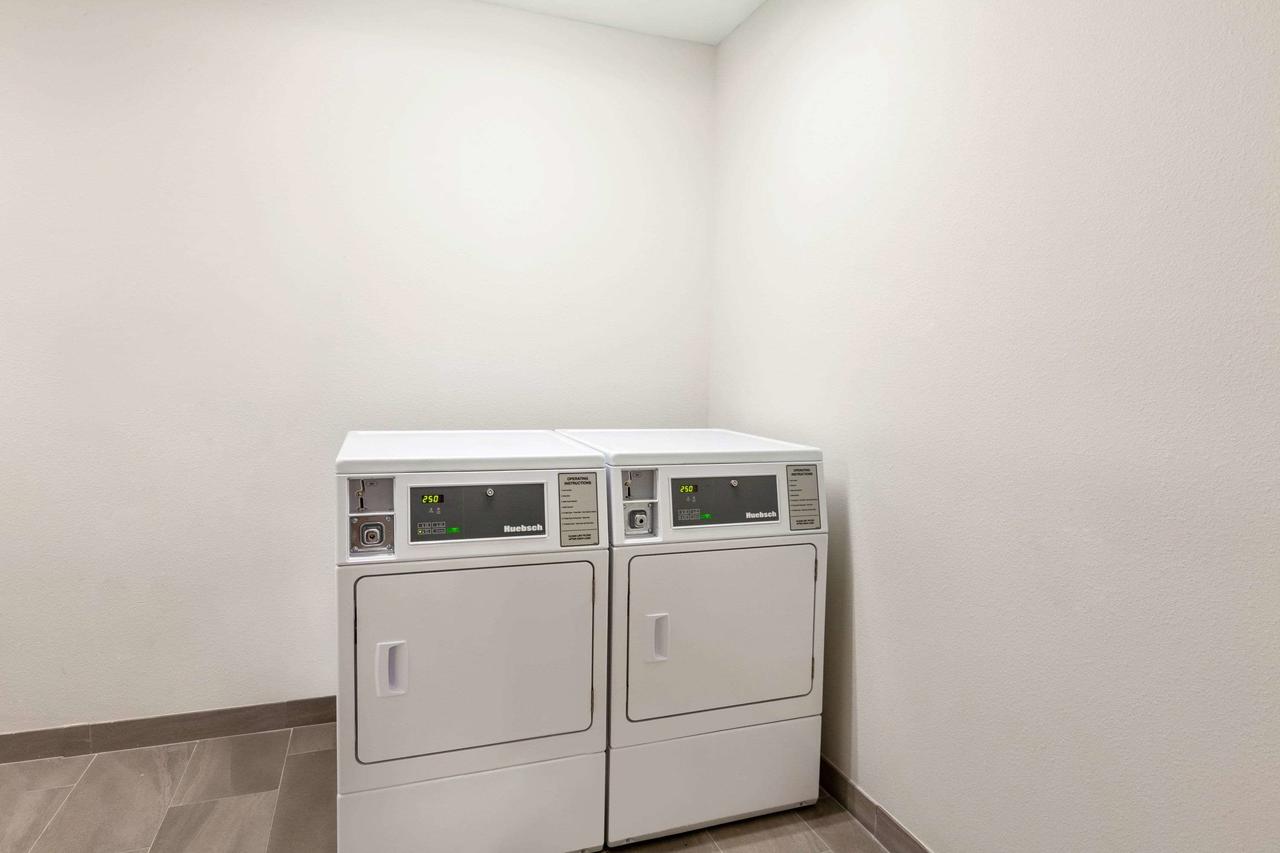 La Quinta Inn & Suites By Wyndham Lafayette Oil Center - thumb 33