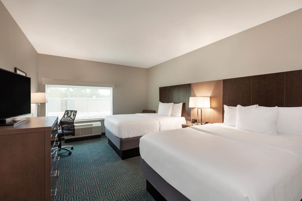 La Quinta Inn & Suites By Wyndham Lafayette Oil Center - thumb 3