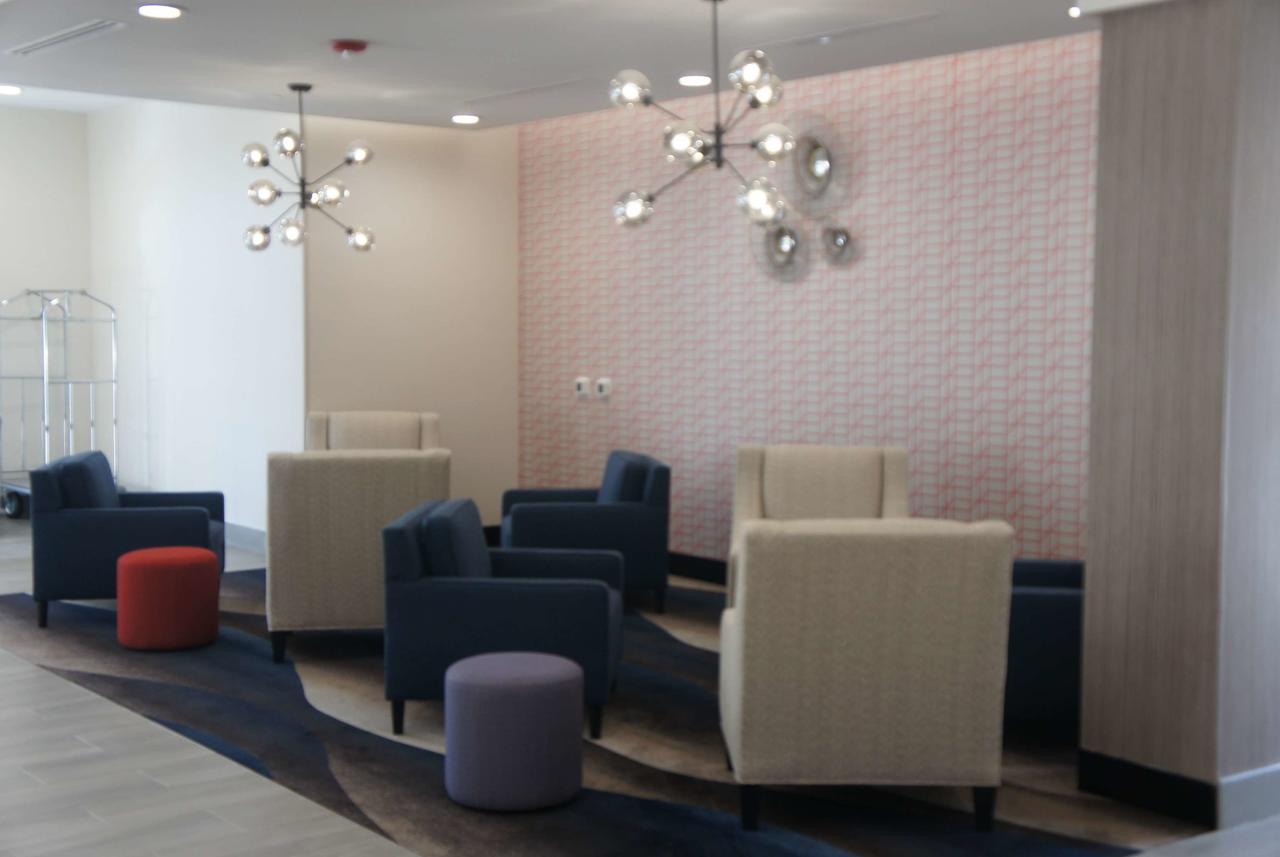 La Quinta Inn & Suites By Wyndham Lafayette Oil Center - thumb 32