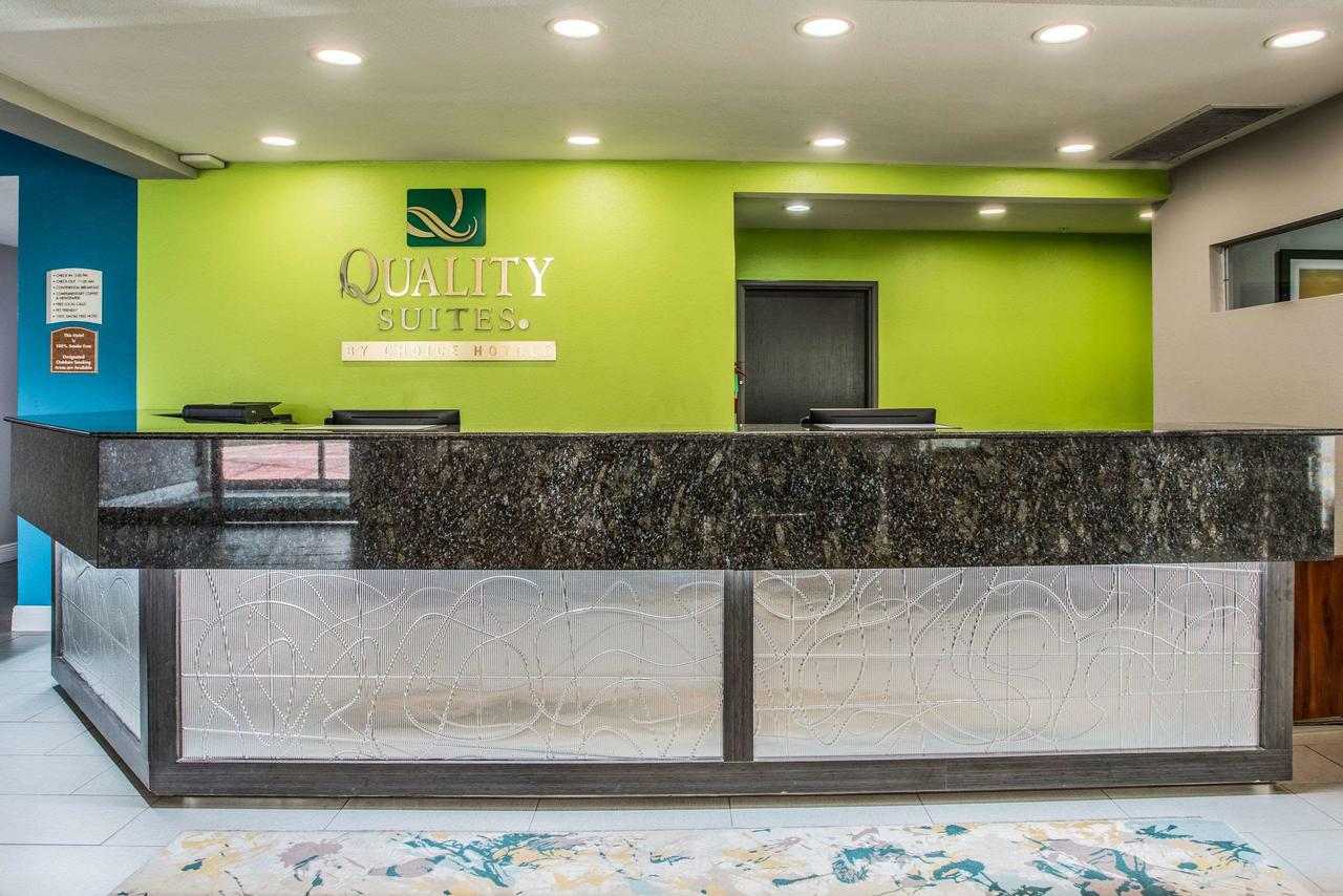 Quality Suites Downtown Convention Center - thumb 2