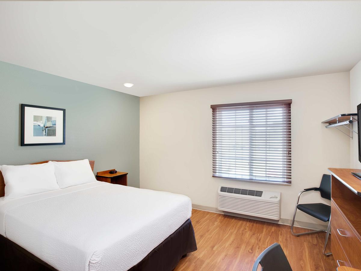 WoodSpring Suites Lake Charles - thumb 1