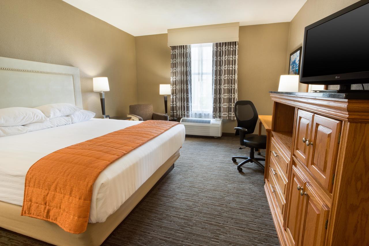 Drury Inn & Suites LaFayette - thumb 9