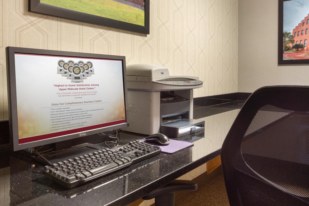 Drury Inn & Suites LaFayette - thumb 6