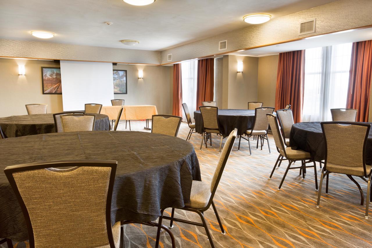 Drury Inn & Suites LaFayette - thumb 14
