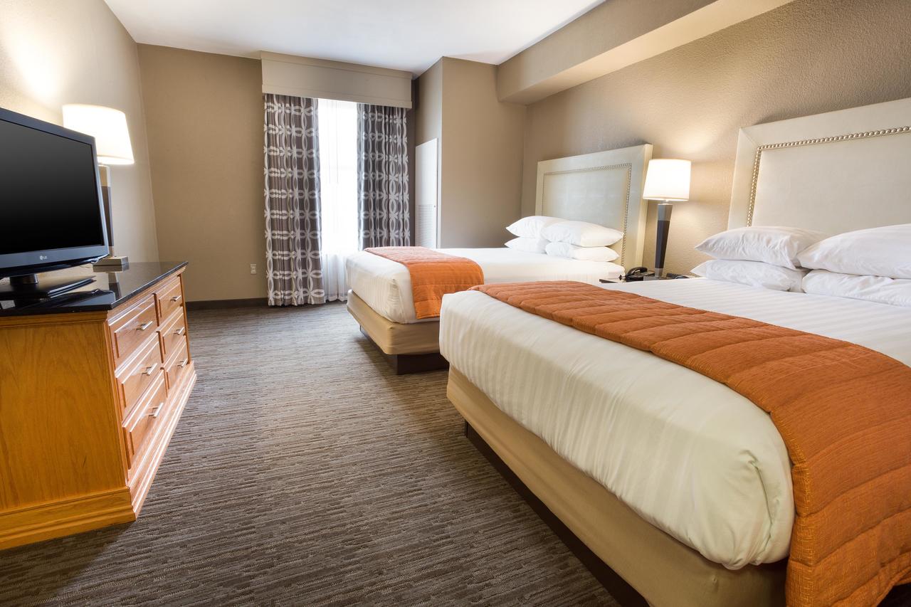 Drury Inn & Suites LaFayette - thumb 12