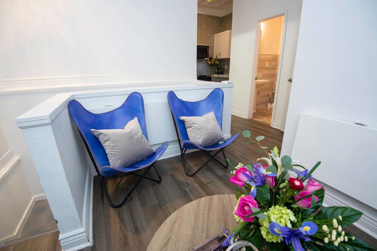 5 BR - Sleeps 8! Steps From Bourbon Street! - thumb 8