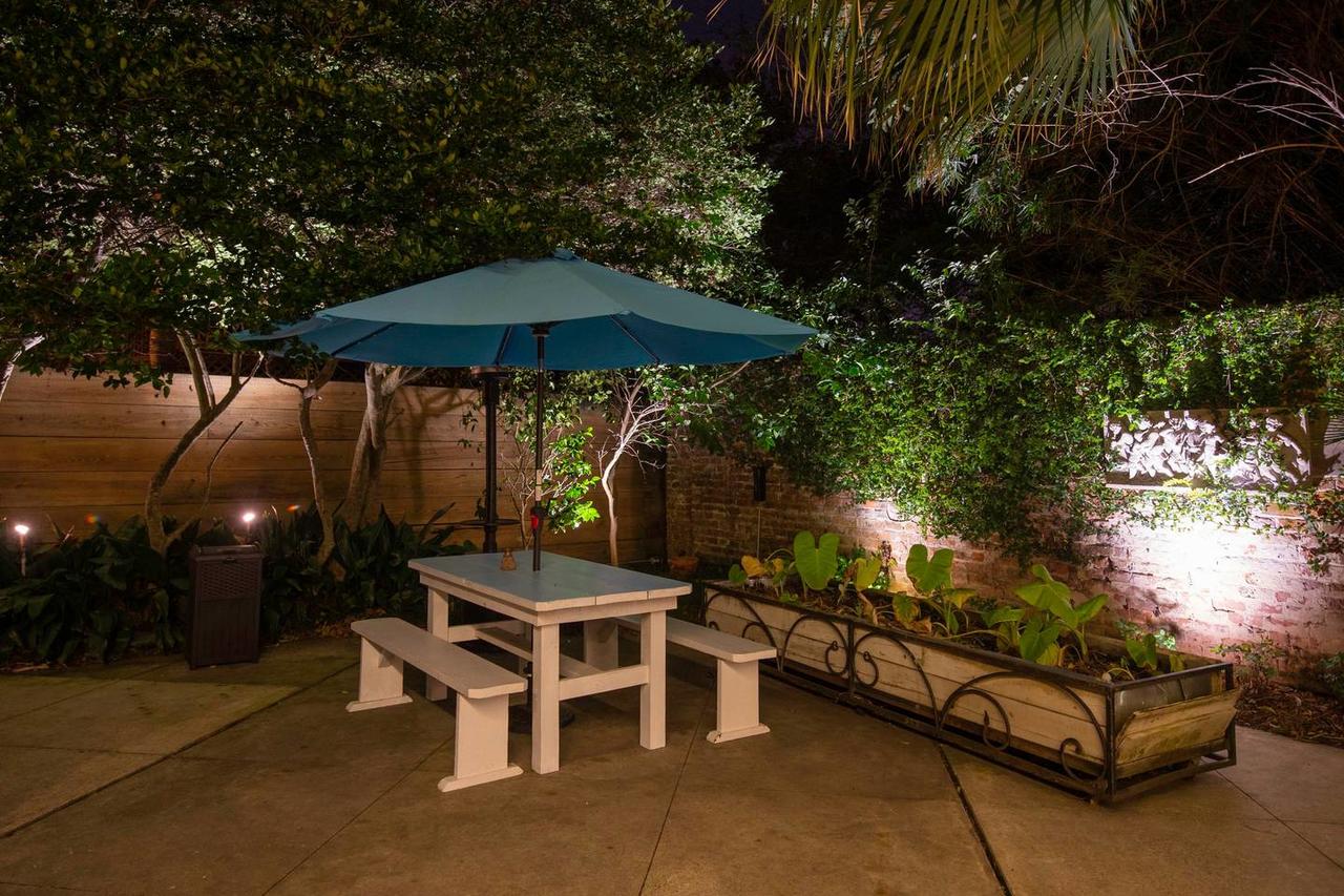 5 BR - Sleeps 8! Steps From Bourbon Street! - thumb 22