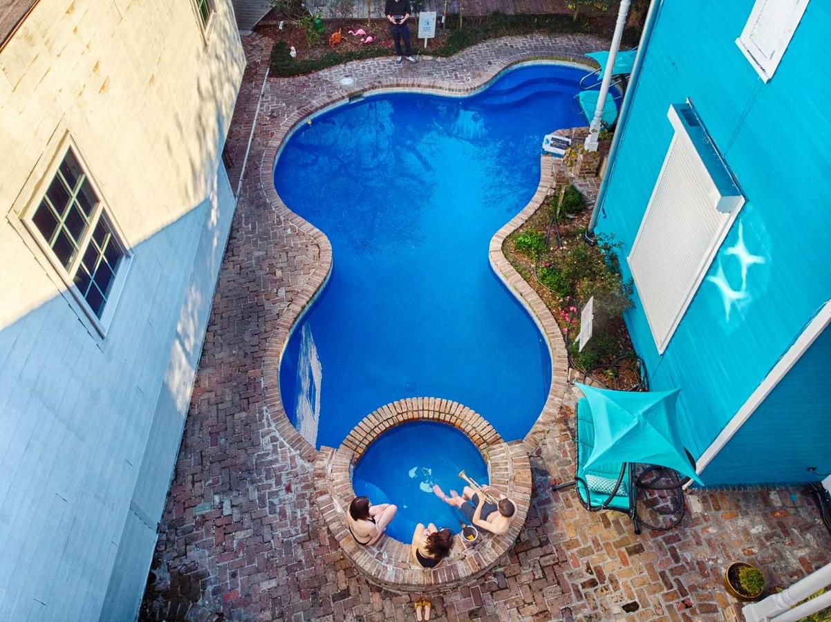 5 BR - Sleeps 8! Steps From Bourbon Street! - thumb 4
