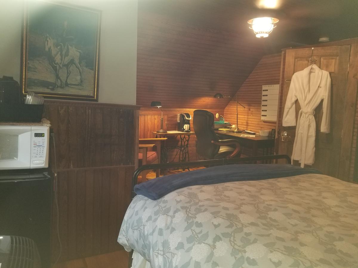 Hallowell Rooming House - thumb 34