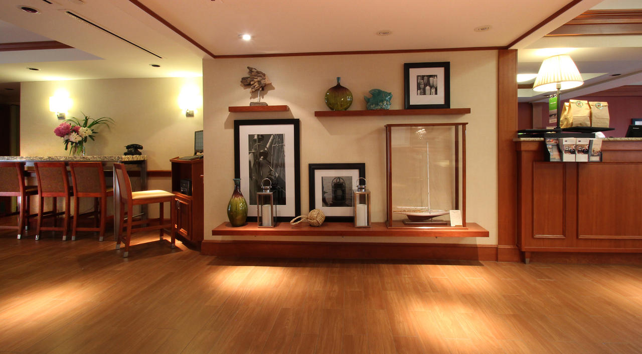 Hampton Inn Portland-Airport - thumb 15