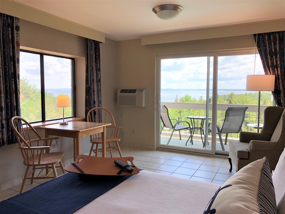 Atlantic Eyrie Lodge - thumb 34
