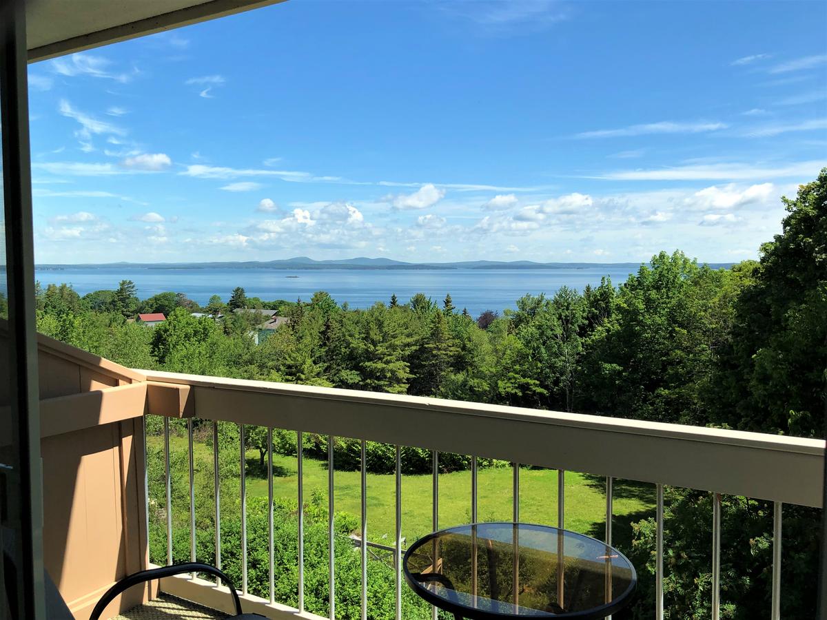 Atlantic Eyrie Lodge - thumb 9