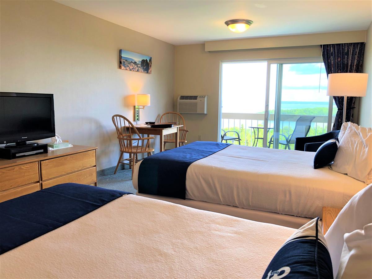 Atlantic Eyrie Lodge - thumb 17