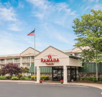 Ramada Plaza by Wyndham Portland - Accommodation Los Angeles