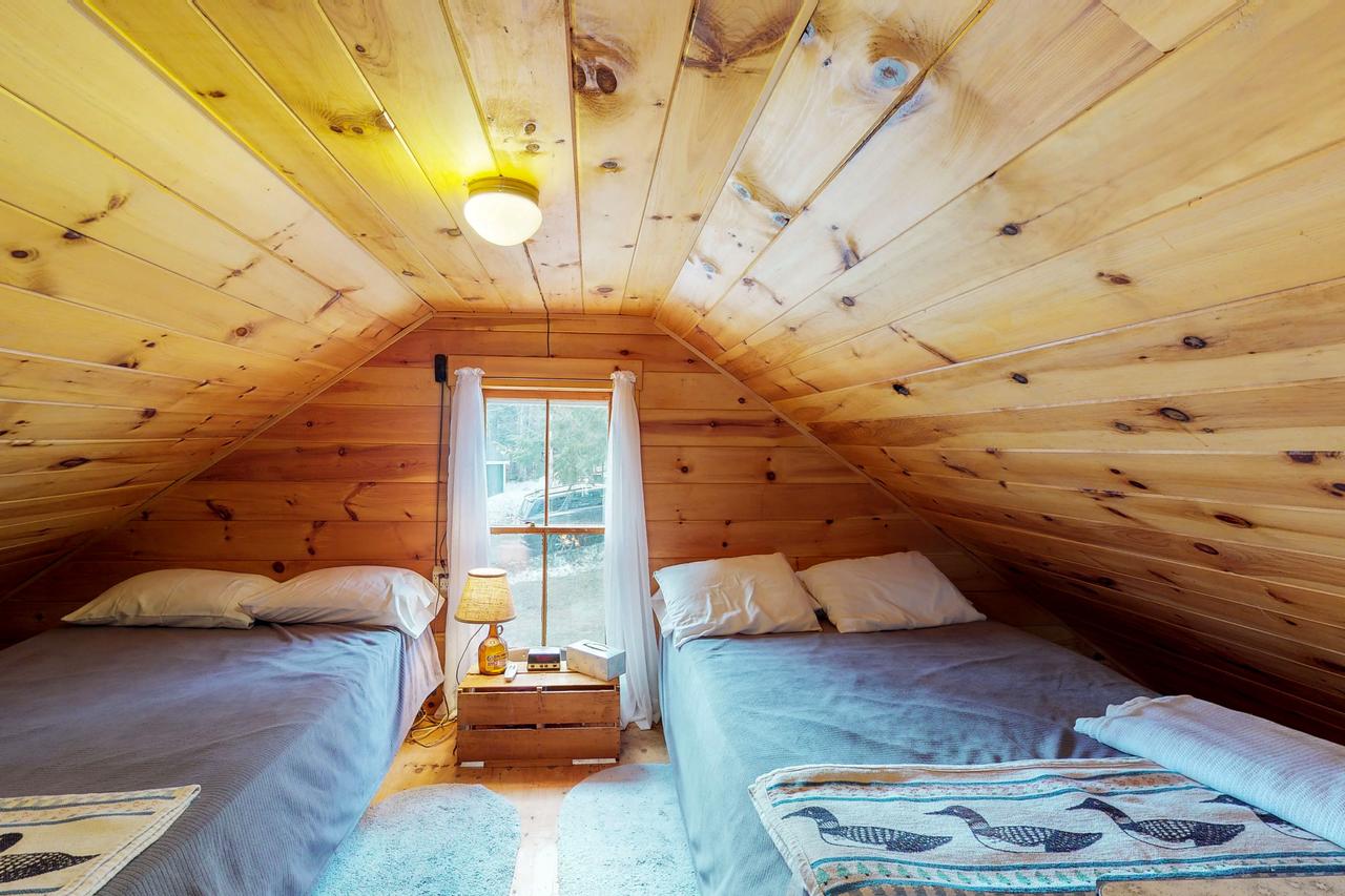 2 Bed 1 Bath Vacation Home In Greenville - thumb 18