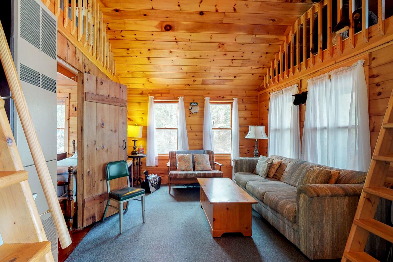 2 Bed 1 Bath Vacation Home In Greenville - thumb 3